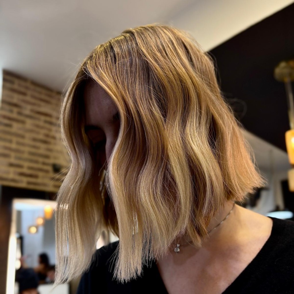 On a testé le salon de coiffure Chez Edgar : l’art du conseil et de la couleur
