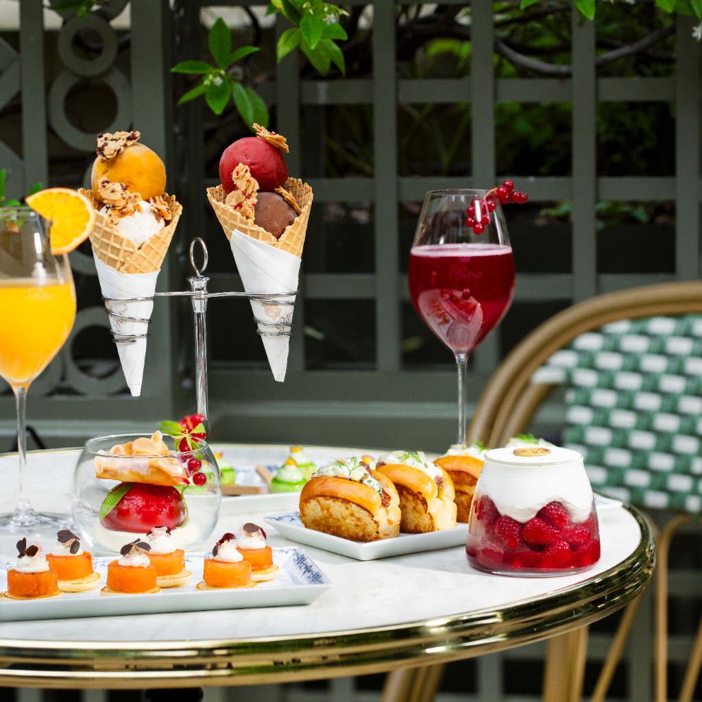 La Terrasse d’Été du Ritz Paris s’invite place Vendôme